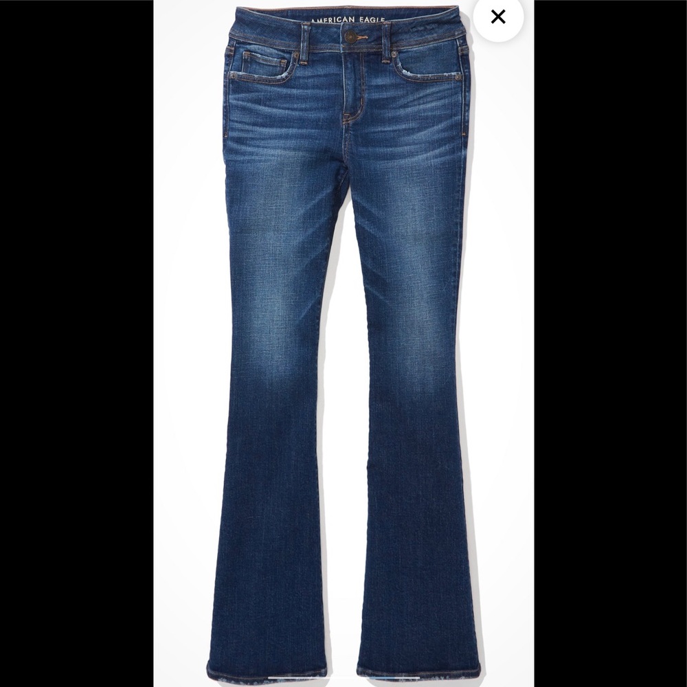 American Eagle Low Rise Kick Bootcut Jean Size 12 Short